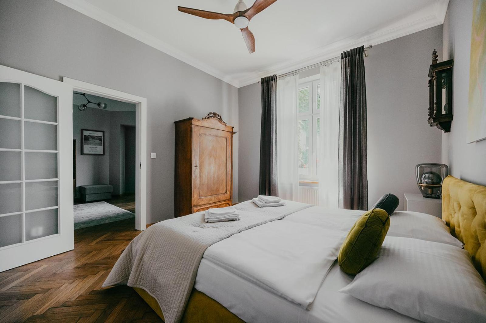 Antique Apartments Old Town Krasków Εξωτερικό φωτογραφία