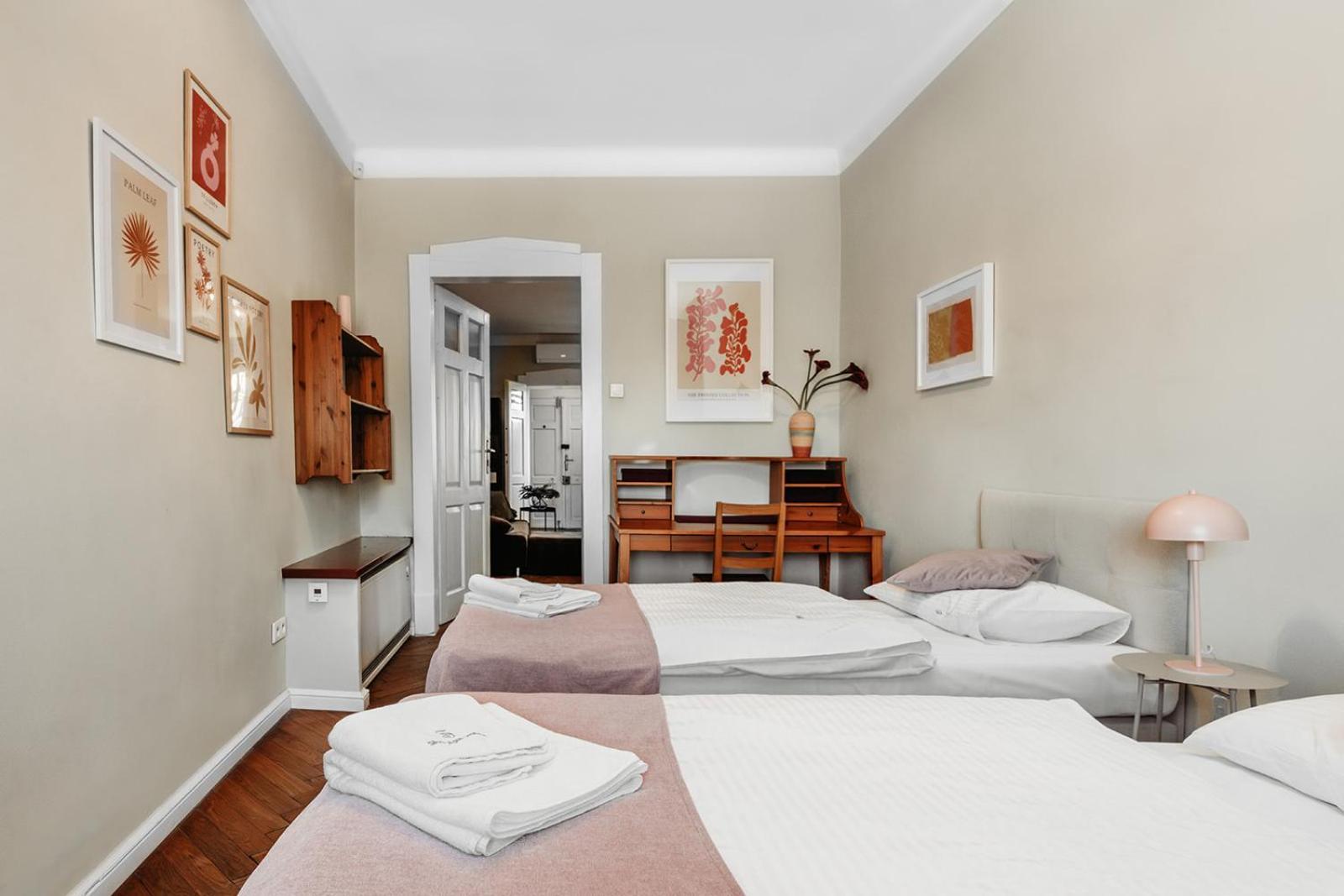 Antique Apartments Old Town Krasków Εξωτερικό φωτογραφία